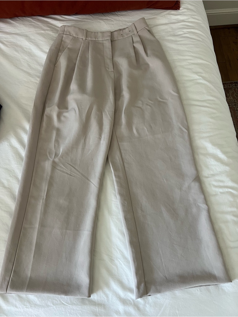 Abercrombie High-Waist Wide Leg Trousers in Light Taupe